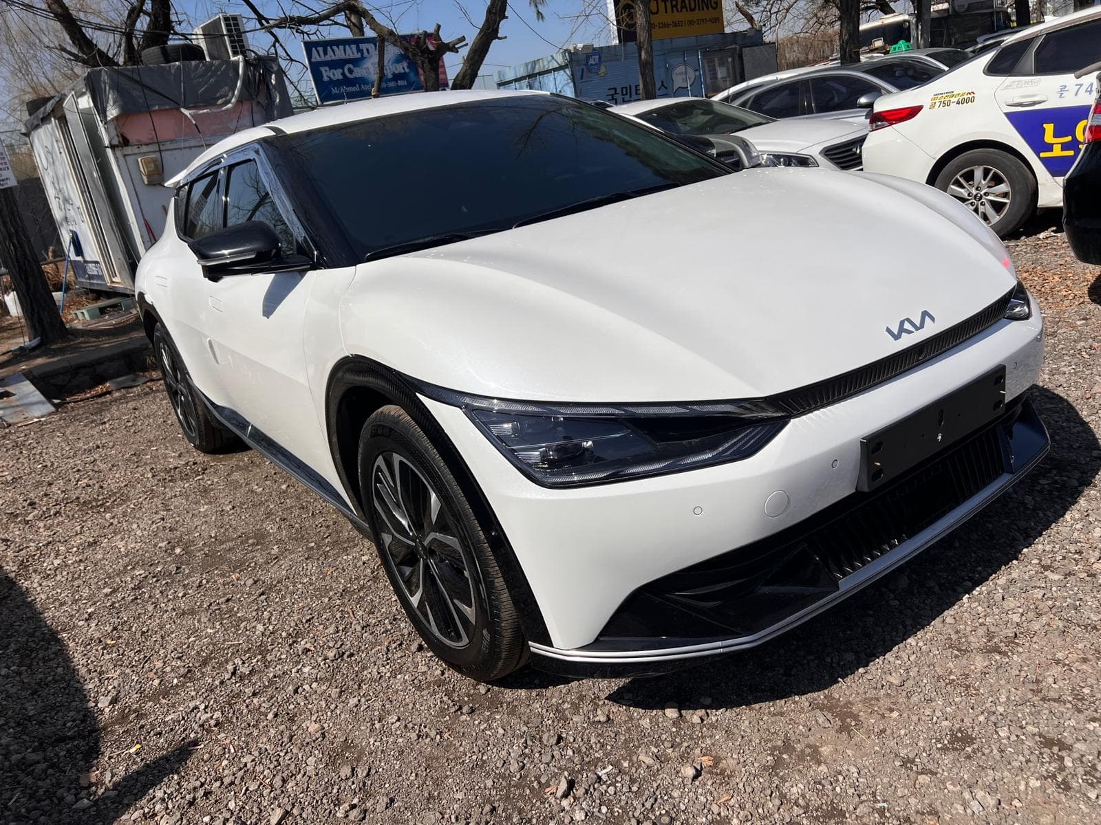 2021 Kia EV6 - White