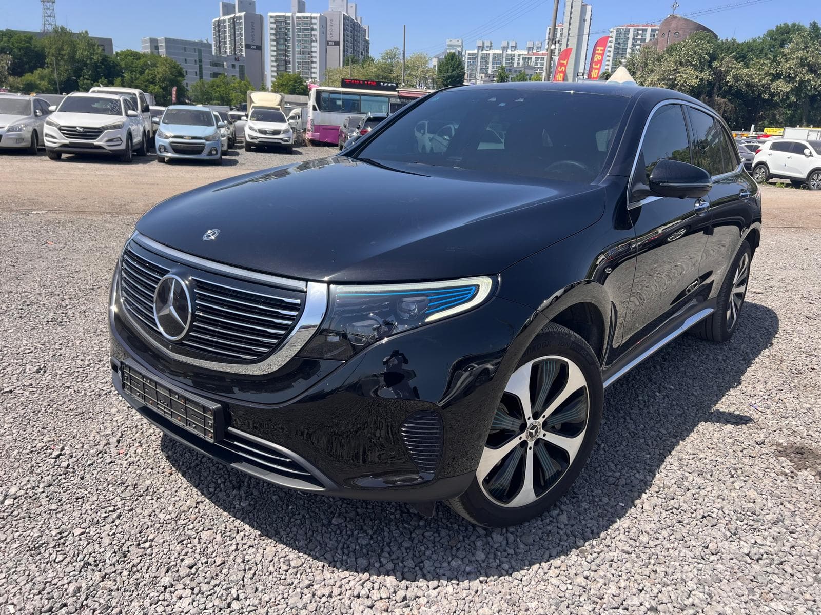 2020 Mercedes-Benz EQC 400