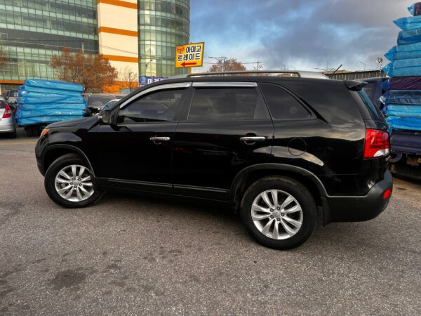 KIA Sorento 2011 - Image 7