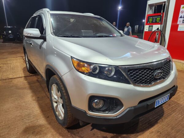 KIA Sorento 2012 - Image 2