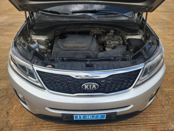 KIA Sorento 2014 - Image 2