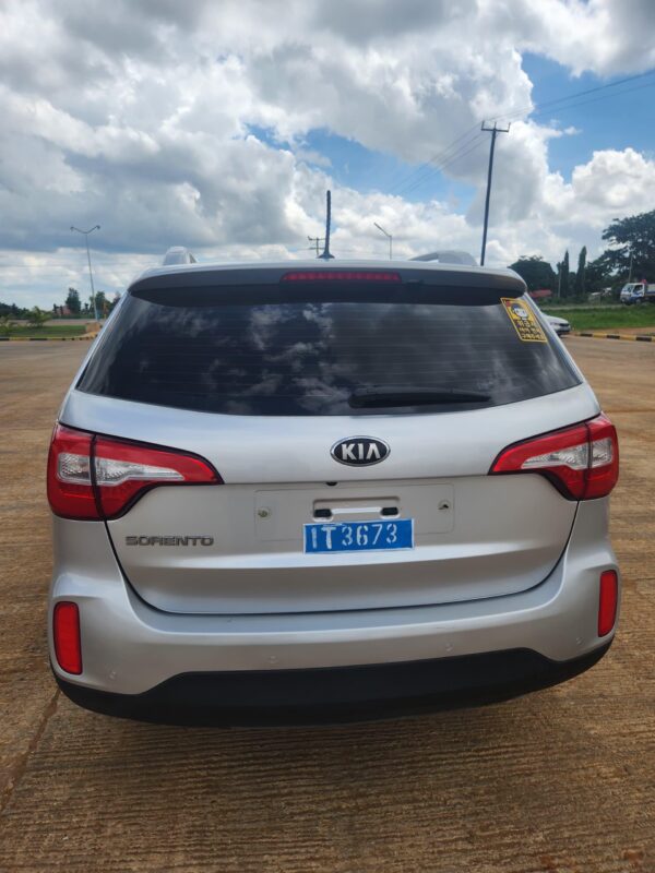 KIA Sorento 2014 - Image 9