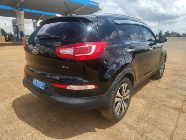 KIA Sportage 2012 - Image 4