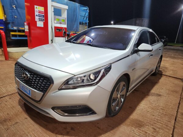 HYUNDAI Sonata 2014