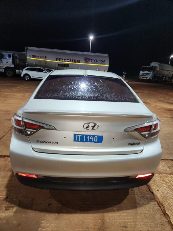 HYUNDAI Sonata 2014 - Image 6